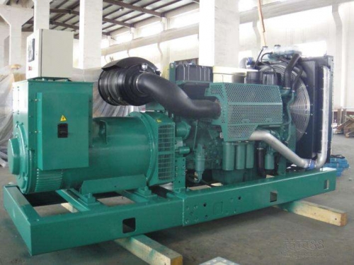 天山便携静音：租赁无声发电机组，便携式解决能源需求